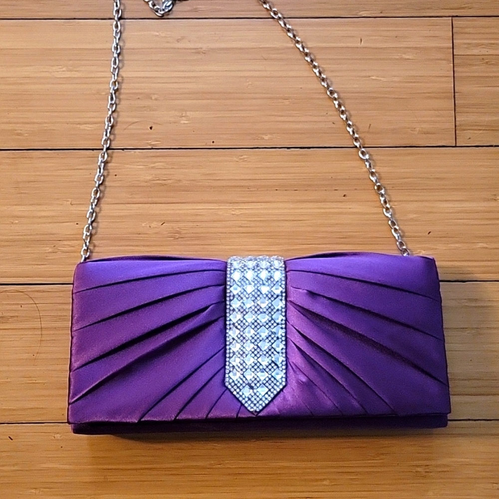 Silk crystal small bag or hand hold clutch